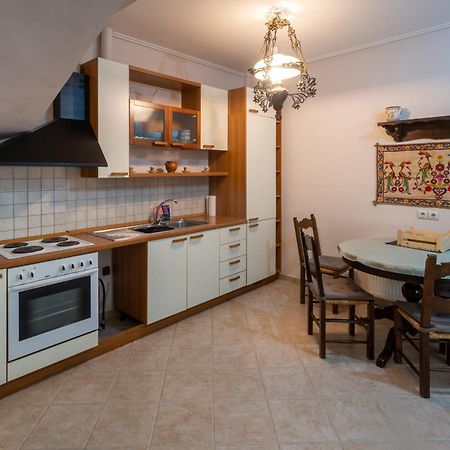 Villa Victoria Boutique Apartments Sívota Extérieur photo