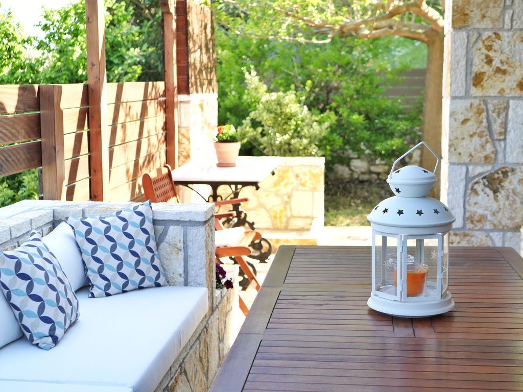 Villa Victoria Boutique Apartments Sívota Extérieur photo